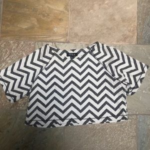 Urban Outfitters Tela crop top